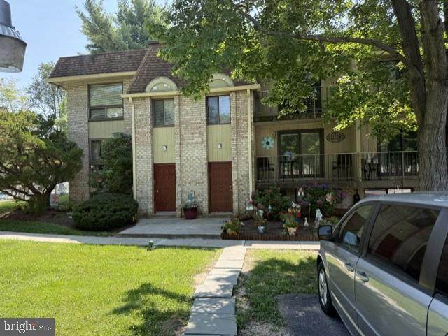 314 Saybrooke Lane - Photo 1