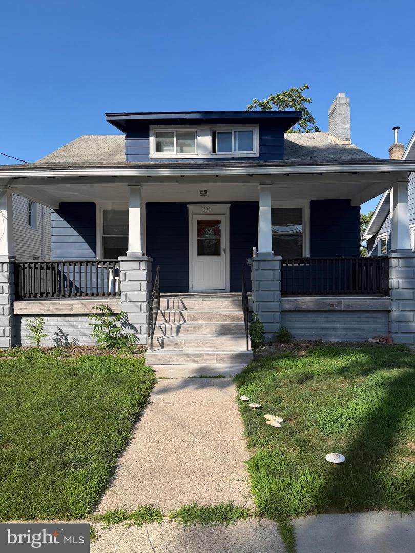 1606 49TH Street - Photo 1