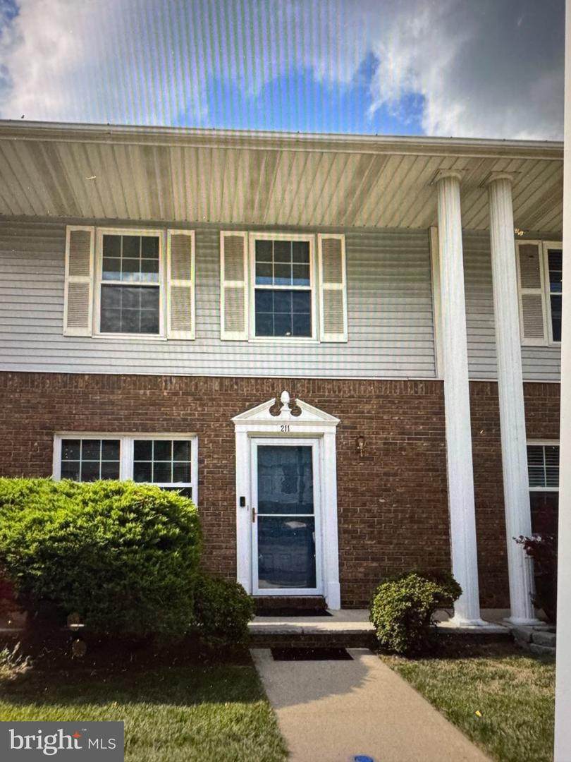 211 Gambocz Court - Photo 1