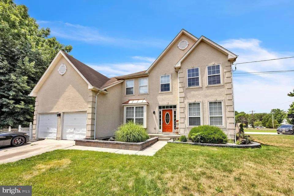 1674 White Pine Way - Photo 1