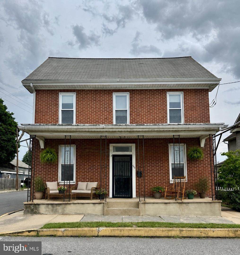440 Railroad Street - Photo 1