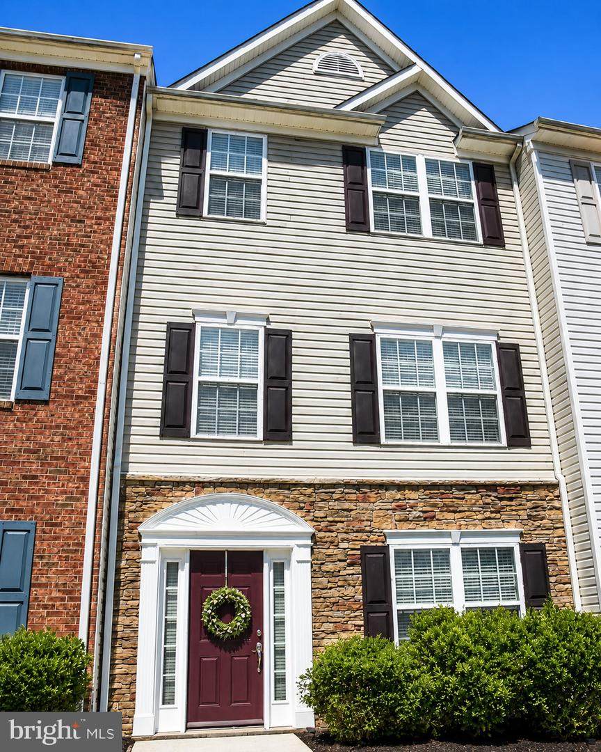 106 Clearwater Court - Photo 1
