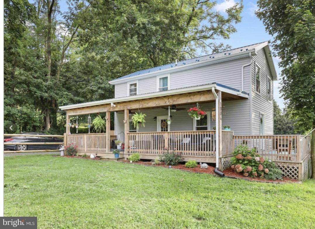 1004 Main Street - Photo 1
