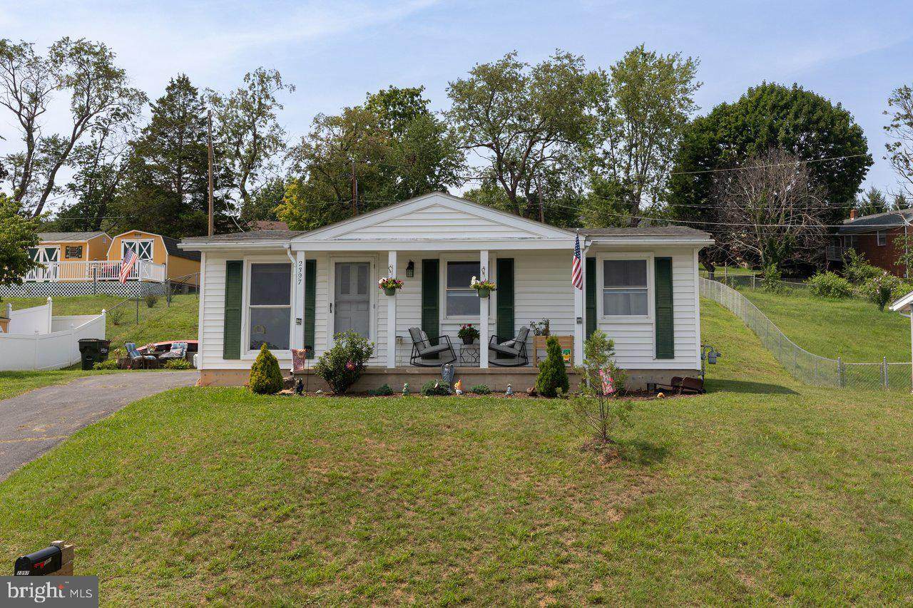 2397 Highview Circle - Photo 1