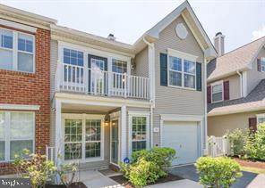 104 Treymore Court - Photo 1