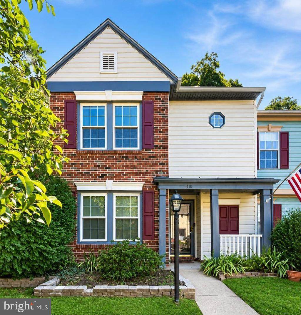 410 Wind Ridge Drive - Photo 1
