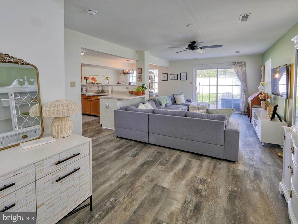 108 Seabright Way - Photo 1