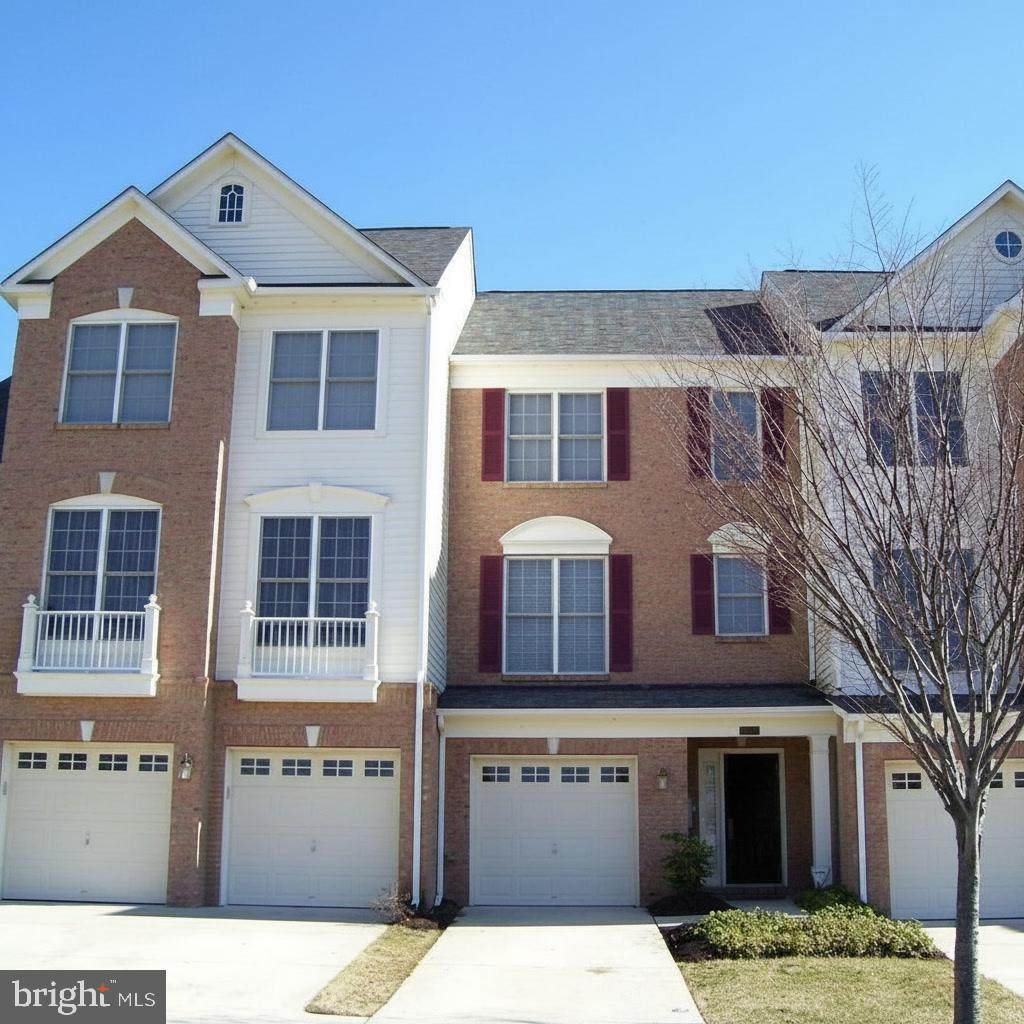 5407 Commerce Row - Photo 1