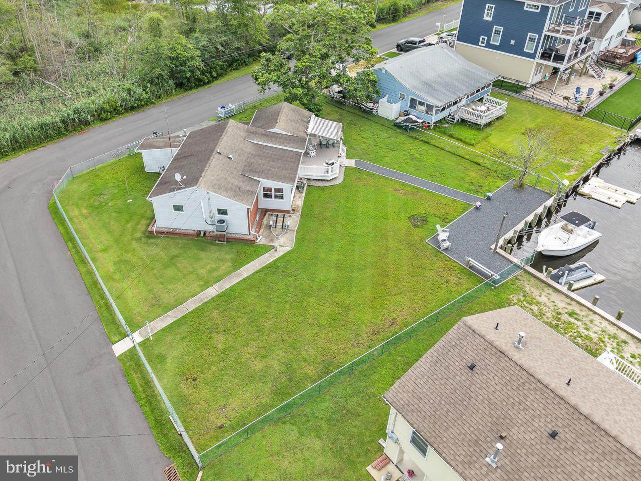 18 Beacon Drive - Photo 1
