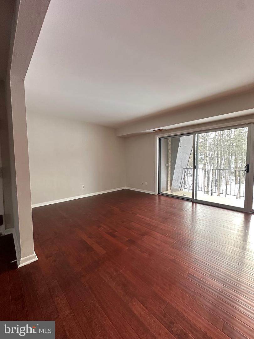11625 Vantage Hill Road - Photo 1