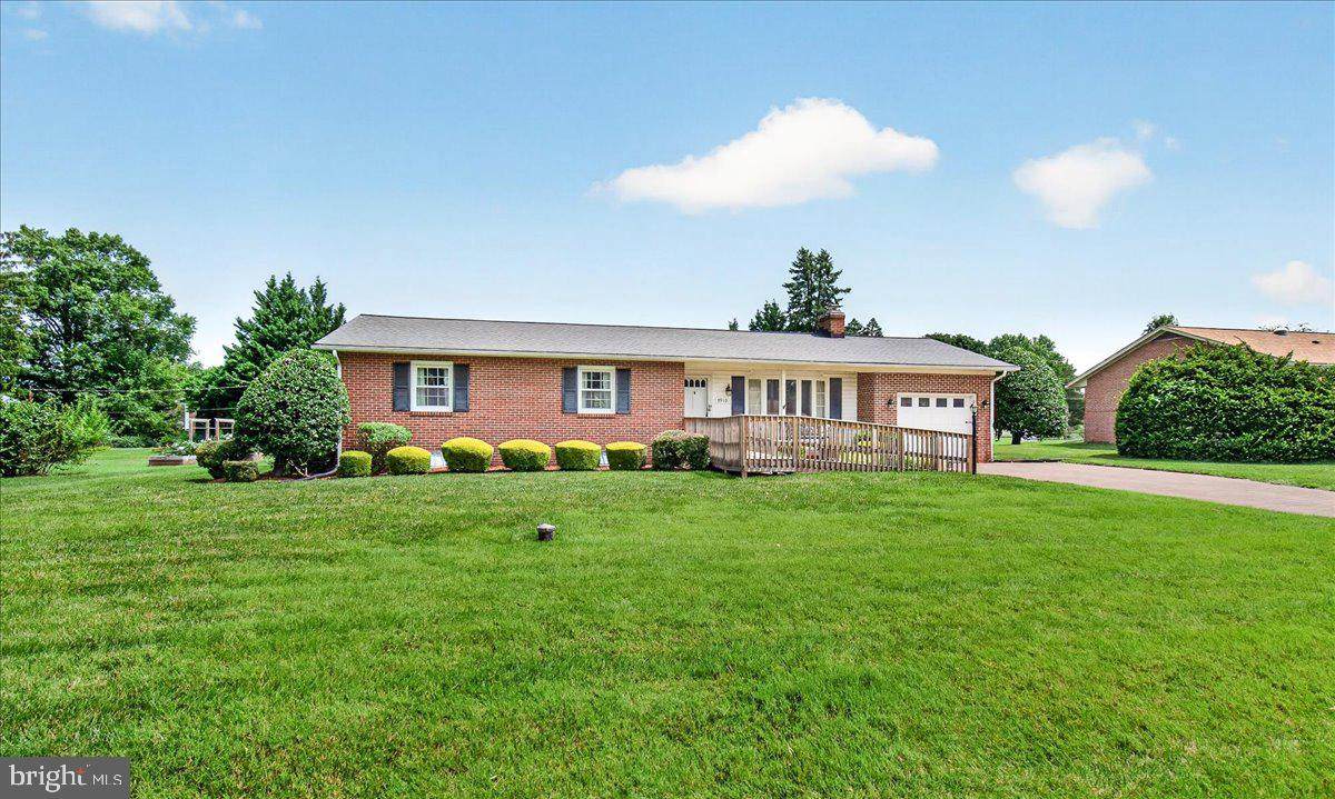7910 Edgewood Farm Road - Photo 1