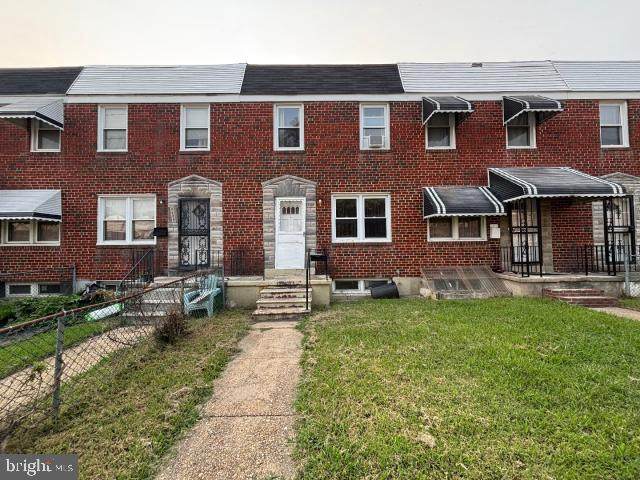 4926 Schaub Avenue - Photo 1