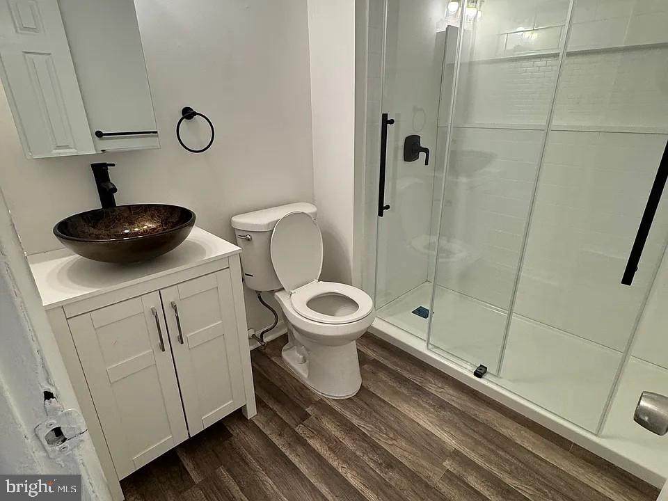 https://bt-photos.global.ssl.fastly.net/brightmls/orig_boomver_1_805185028374-2.jpg