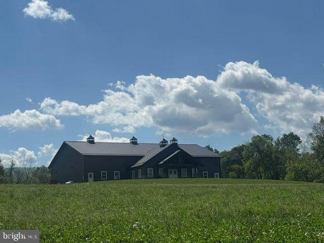 https://bt-photos.global.ssl.fastly.net/brightmls/orig_boomver_1_805185203434-2.jpg