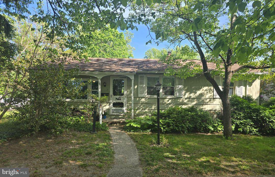 544 St Louis Avenue - Photo 1