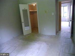 https://bt-photos.global.ssl.fastly.net/brightmls/orig_boomver_1_805185496182-2.jpg