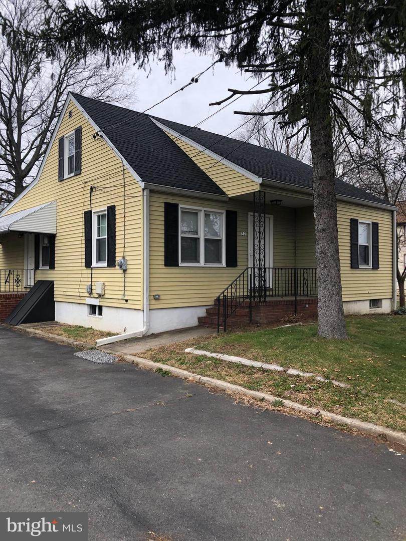 32 Keswick Avenue - Photo 1