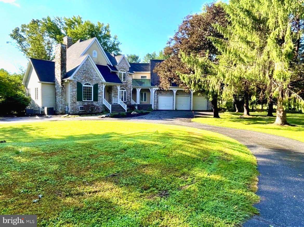 13385 Forsythe Road - Photo 1