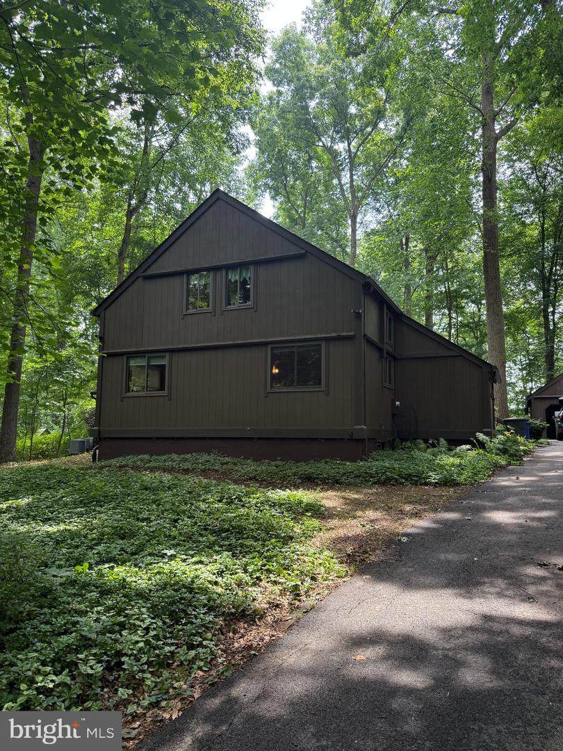 2749 Greene Lane - Photo 1