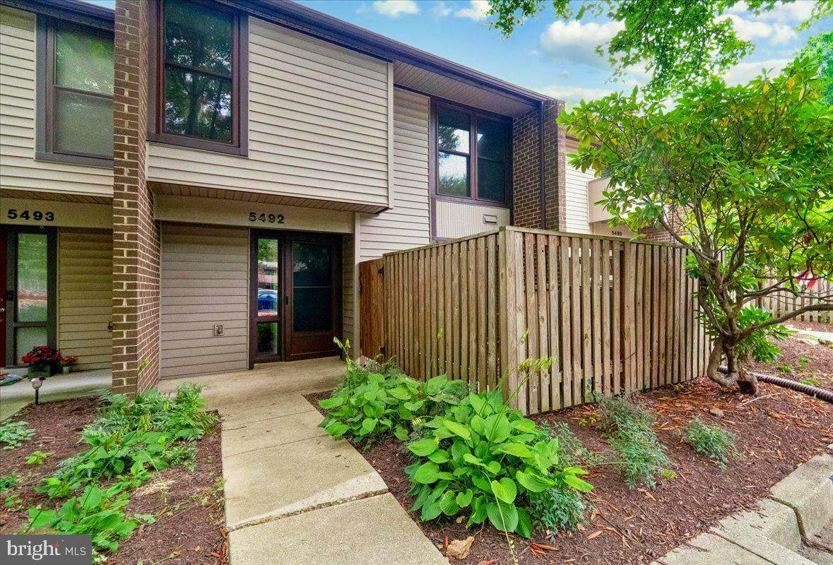 5492 Ring Dove Lane - Photo 1