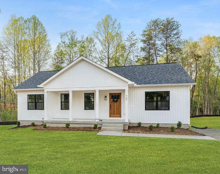 729 Vawter Corner Road - Photo 1