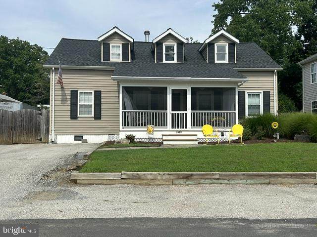 1623 Shore Drive - Photo 1