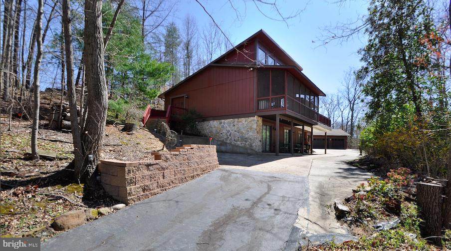115 Nina Cove - Photo 1