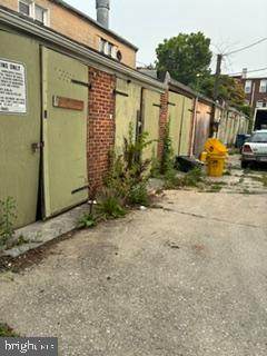  Beech Avenue 3300 Block - Rear - Photo 1