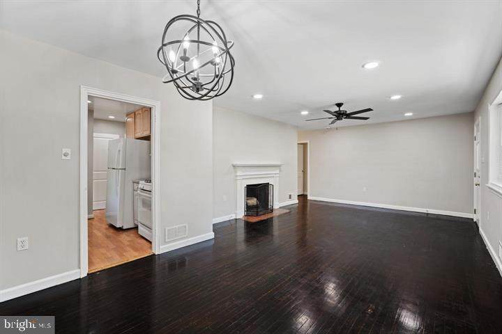 121 Whitmoor Terrace - Photo 1