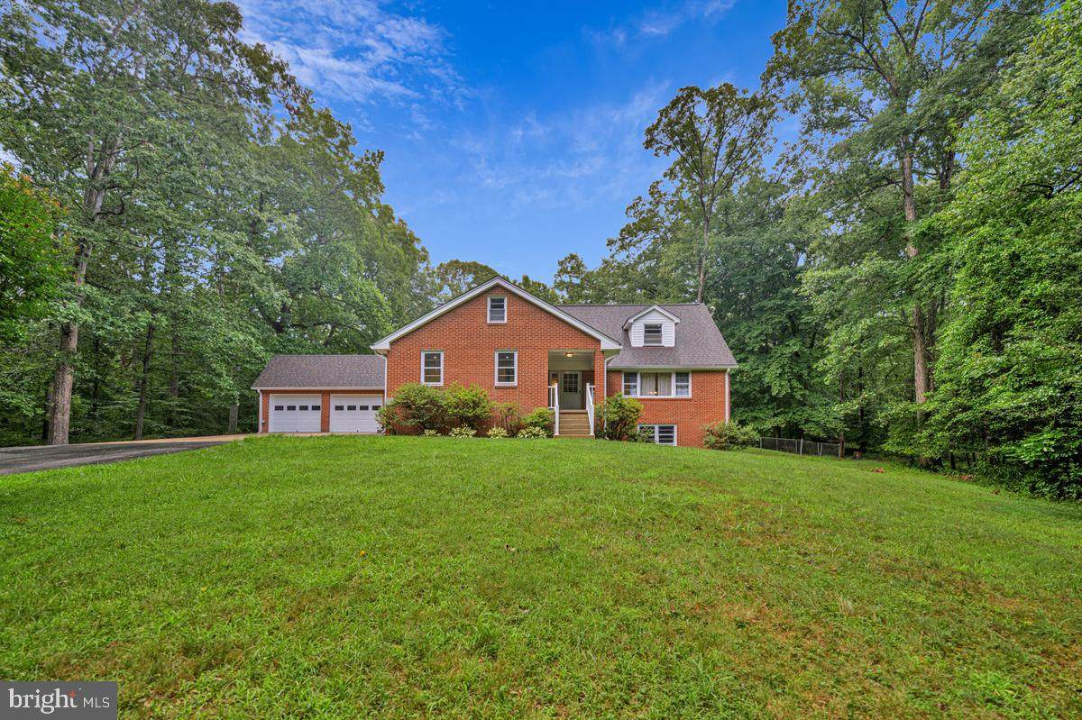 7185 Hawthorne Road - Photo 1