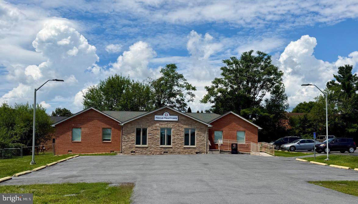 307 Medical Court - Photo 1