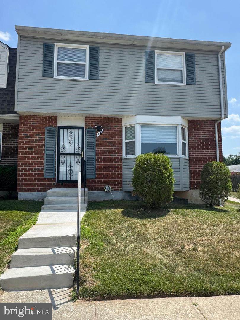 463 Darton Court - Photo 1