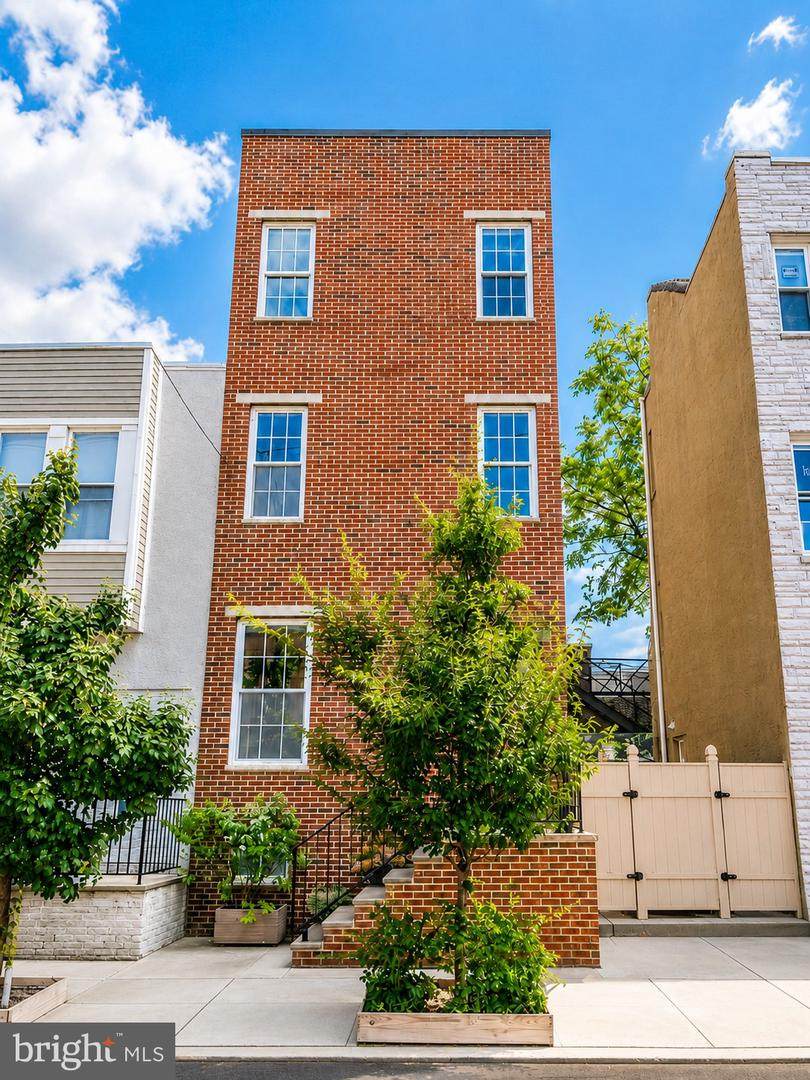 538 Mifflin Street - Photo 1