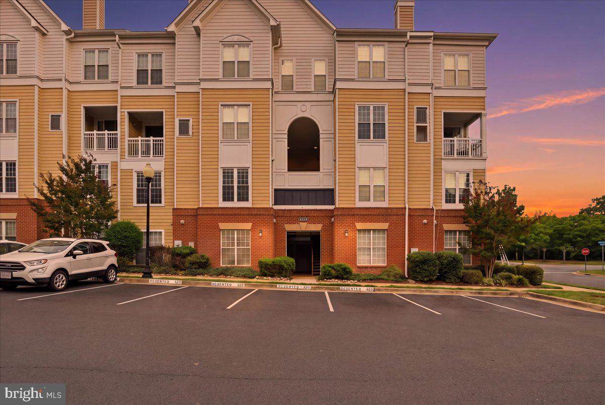 2111 Highcourt Lane - Photo 1