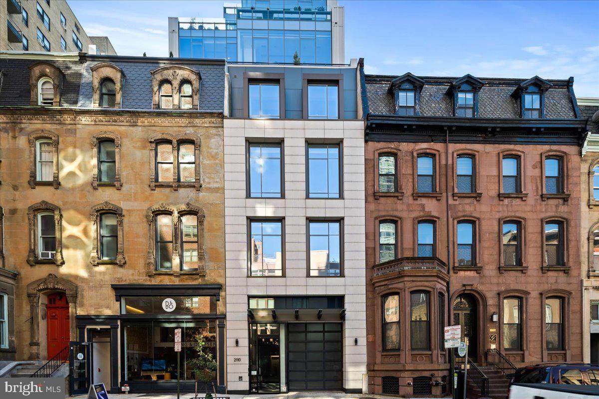 2108-10 Walnut Street - Photo 1