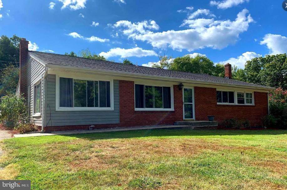 3147 Jenkins Lane - Photo 1