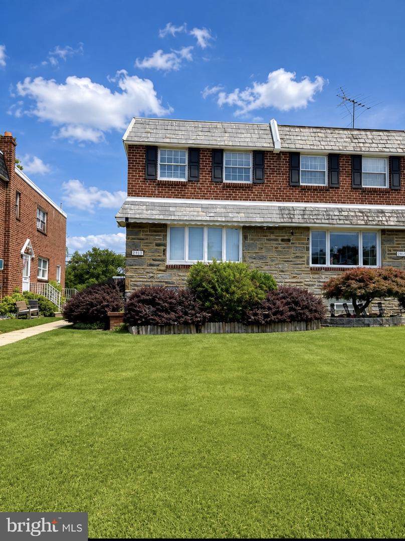 2913 Guilford Street - Photo 1