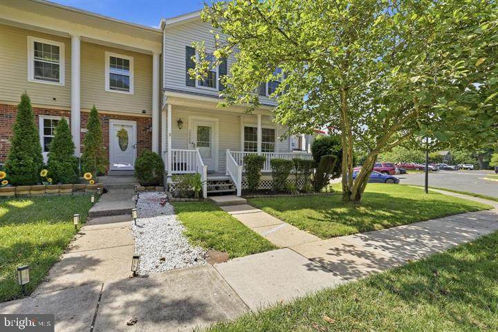 15208 Cloverdale Road - Photo 1