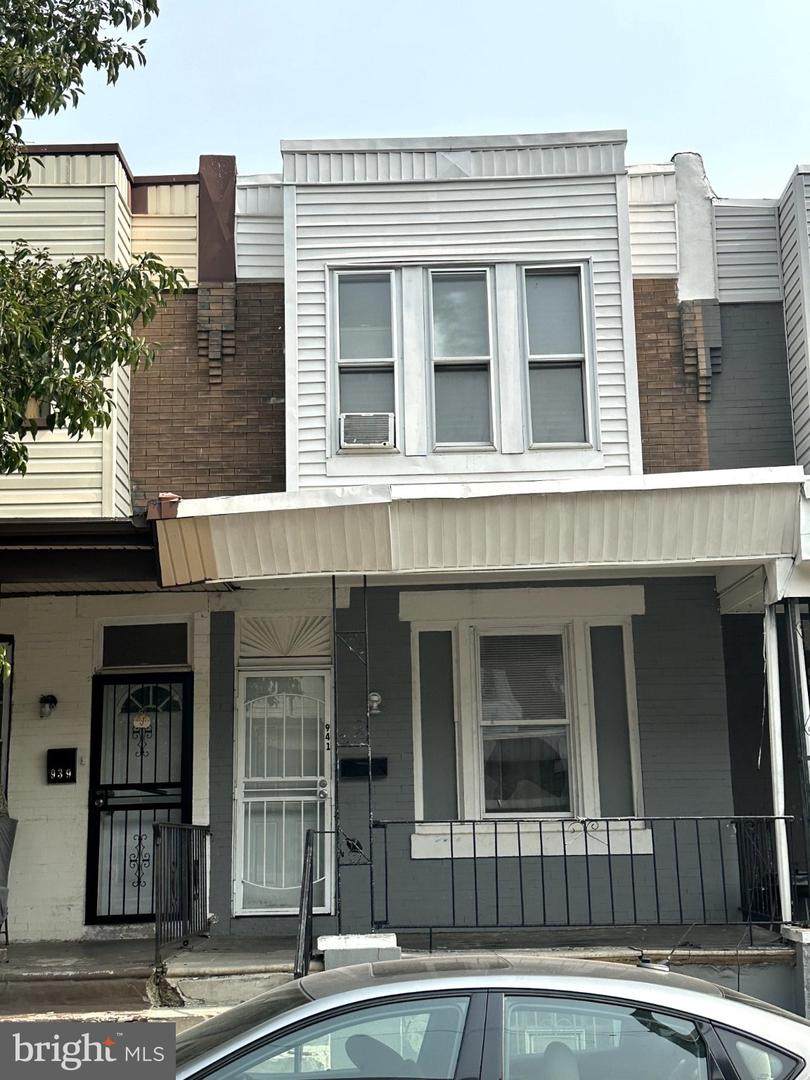 941 Schiller Street - Photo 1