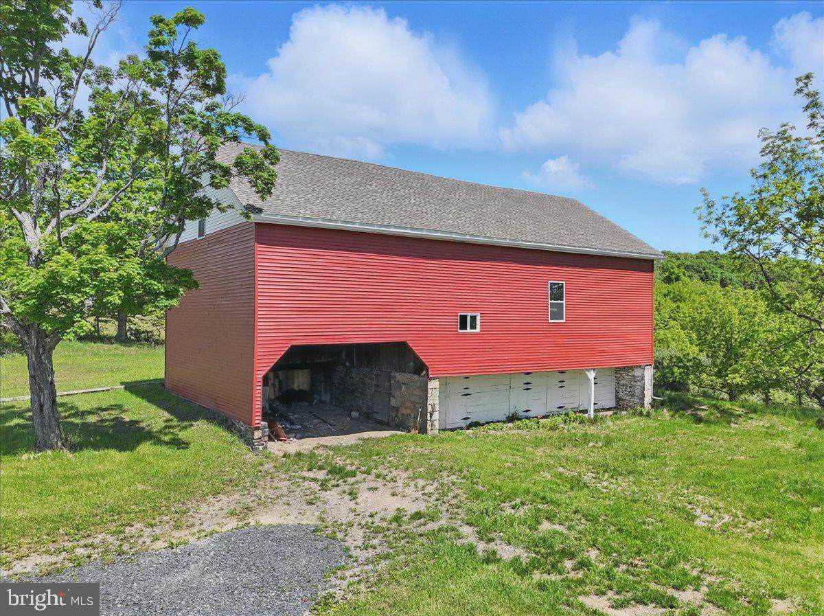 1652 Bonser Road - Photo 1