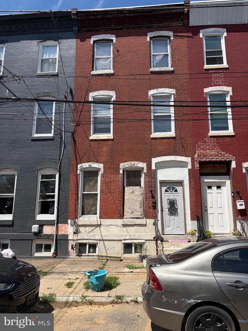 1852 Van Pelt Street - Photo 1