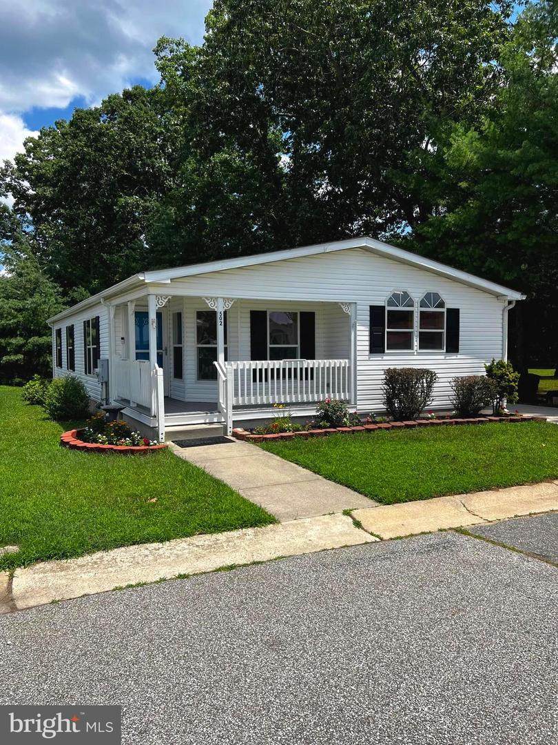 https://bt-photos.global.ssl.fastly.net/brightmls/orig_boomver_1_805235308112-2.jpg