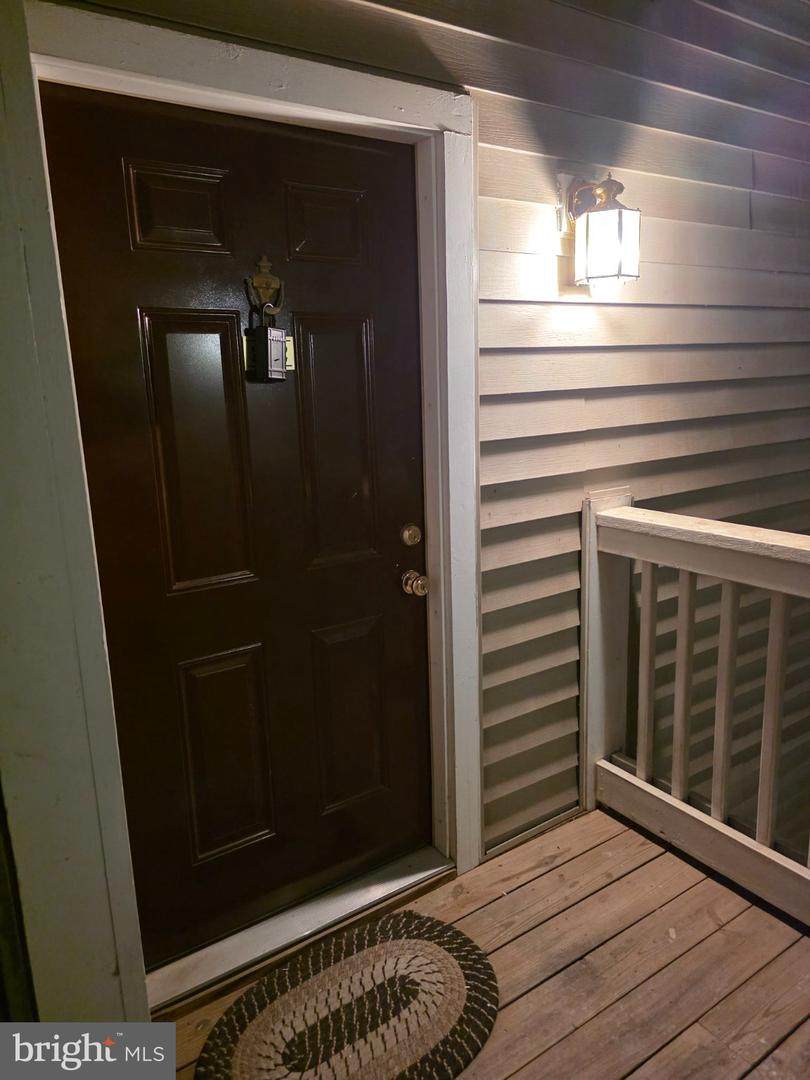 8095 Lacy Drive - Photo 1
