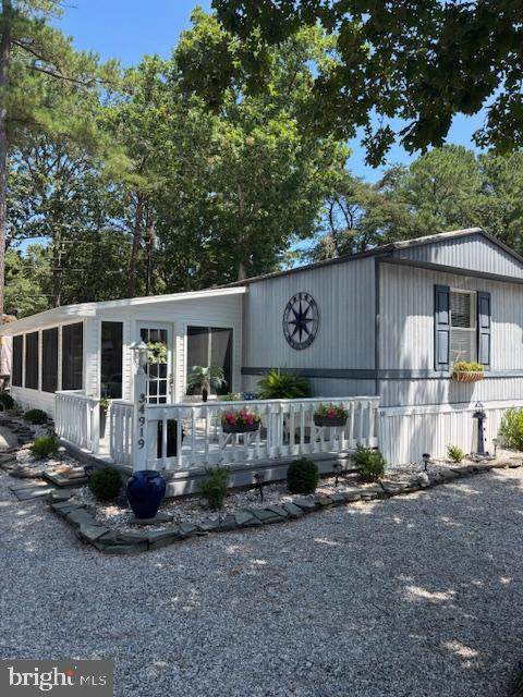 34919 North Drive - Photo 1