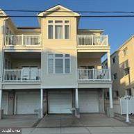 229 Pine Avenue - Photo 1