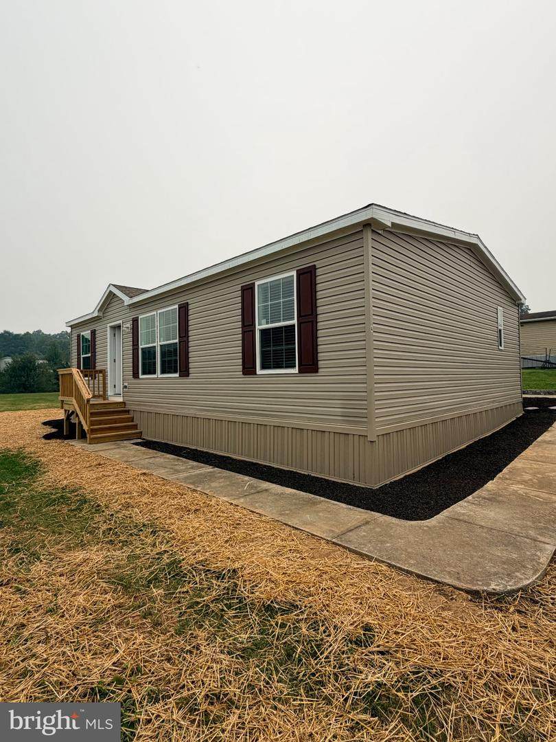 4 Cherokee Drive - Photo 1