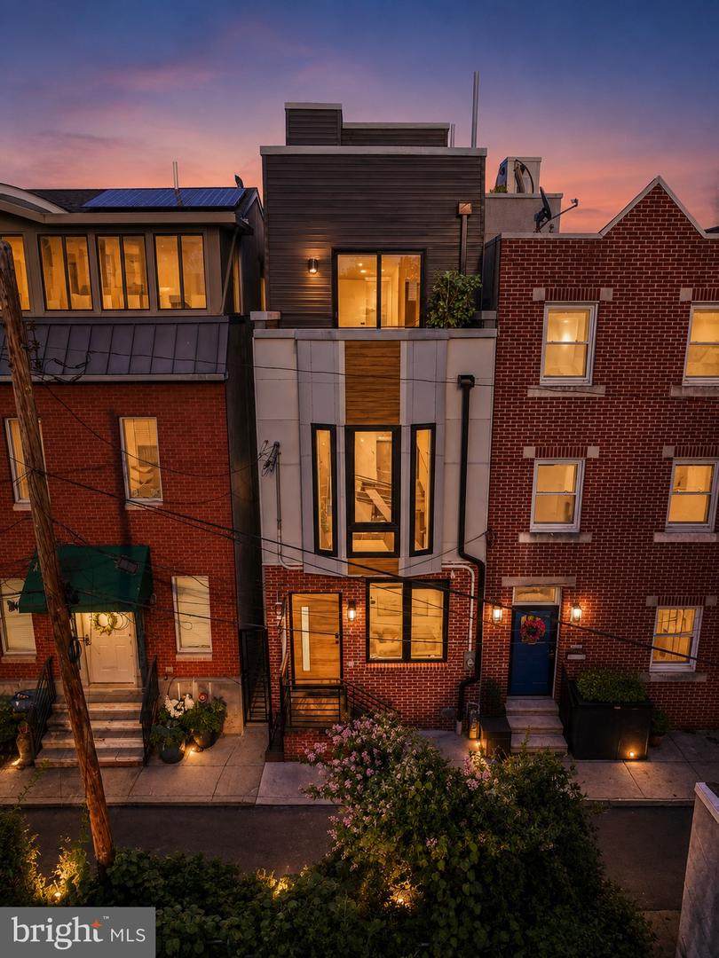 1031 Fairhill Street - Photo 1