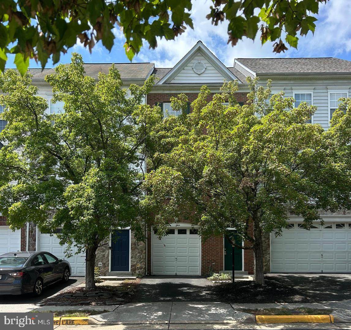 42540 Magellan - Photo 1