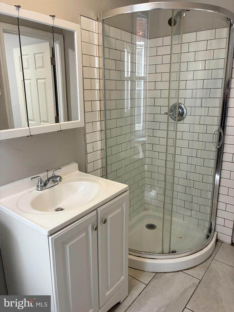 1464 52ND Street - Photo 1