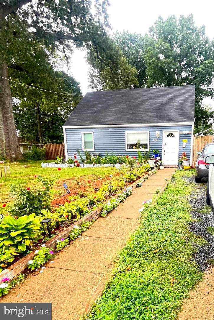 251 Kent Drive - Photo 1
